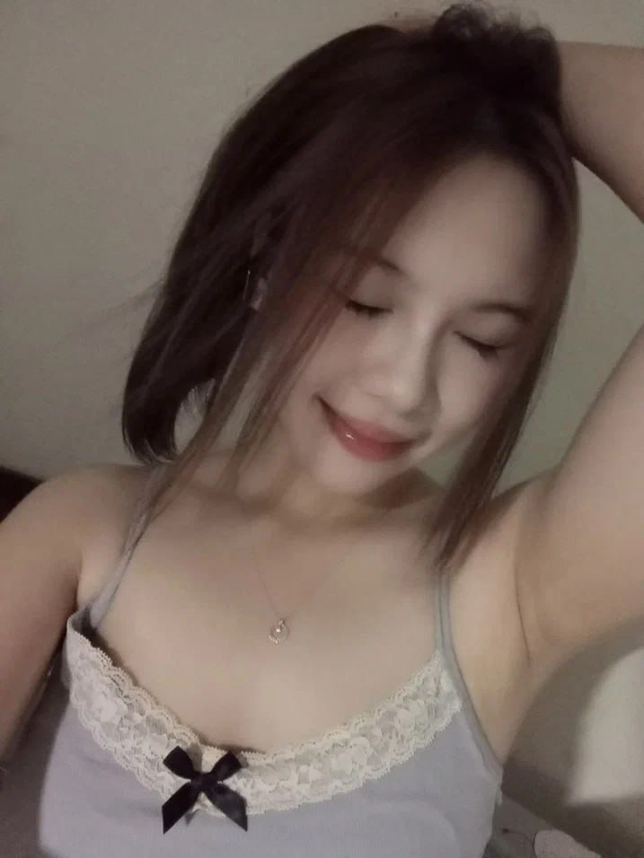 Nữ thần ngực khủng! [Người đẹp] Cô ấy thủ dâm trên ban công, cô ấy cố tình kéo rèm cửa ra vì sợ người khác không nhìn thấy. Tôi chỉ có thể nói rằng cô ấy thực sự tuyệt vời... [Phần 1]
